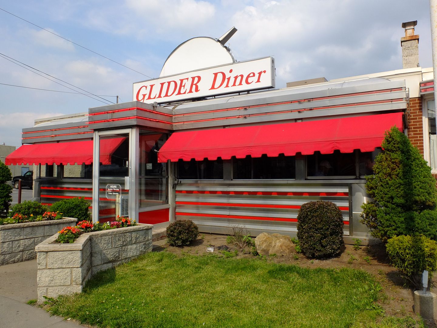 Exploring Glider Diner A Culinary Journey Through Nostalgia